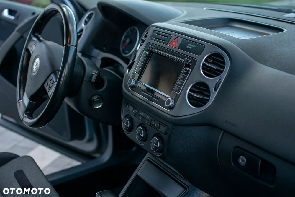 Volkswagen Tiguan - 6