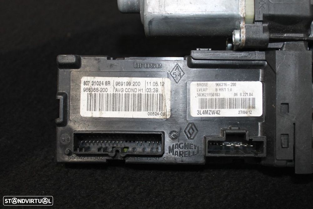 Motor Elevador Vidro Renault Megane III de 2013 - 3