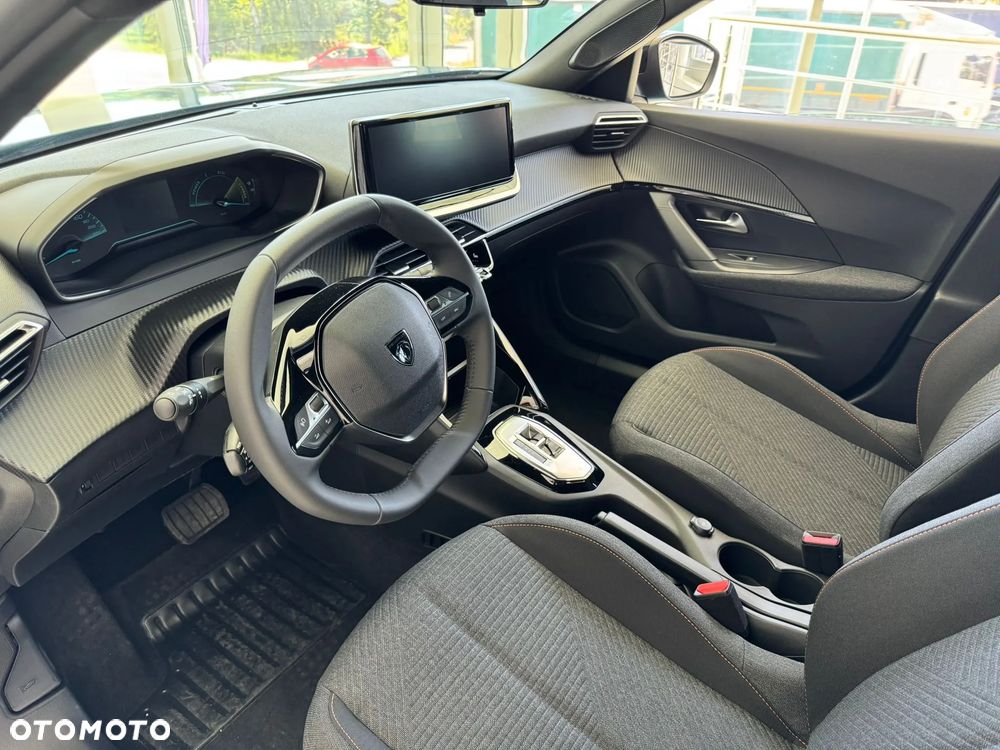 Peugeot 2008 PureTech mHEV Edition e-DCS6 - 14
