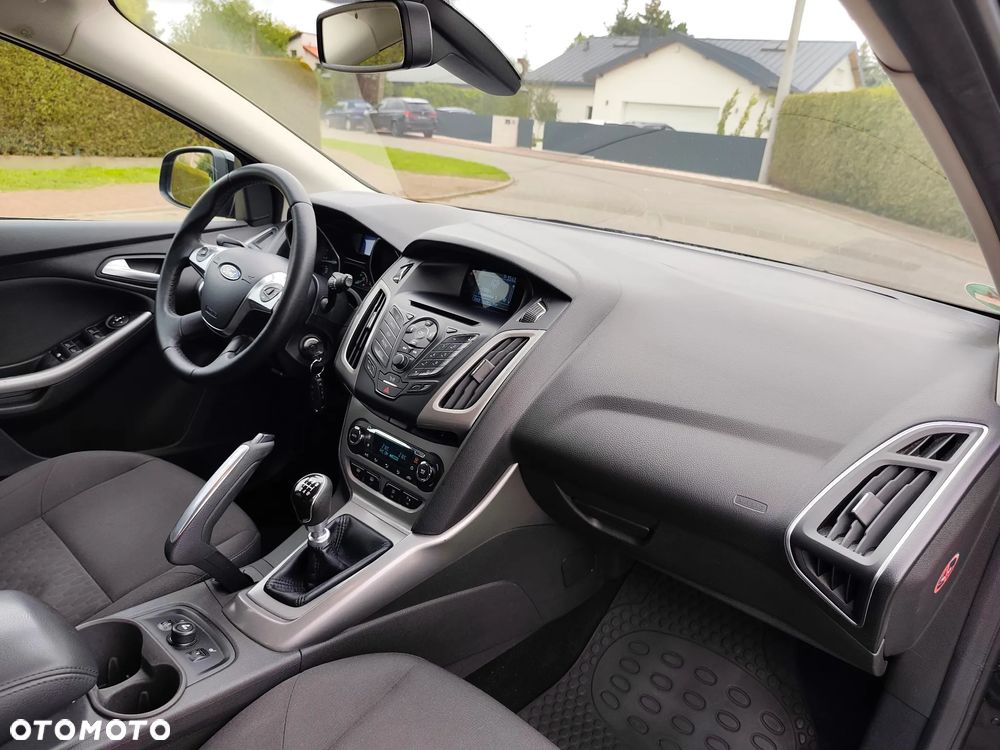 Ford Focus Turnier 1.6 TDCi DPF Champions Edition - 15