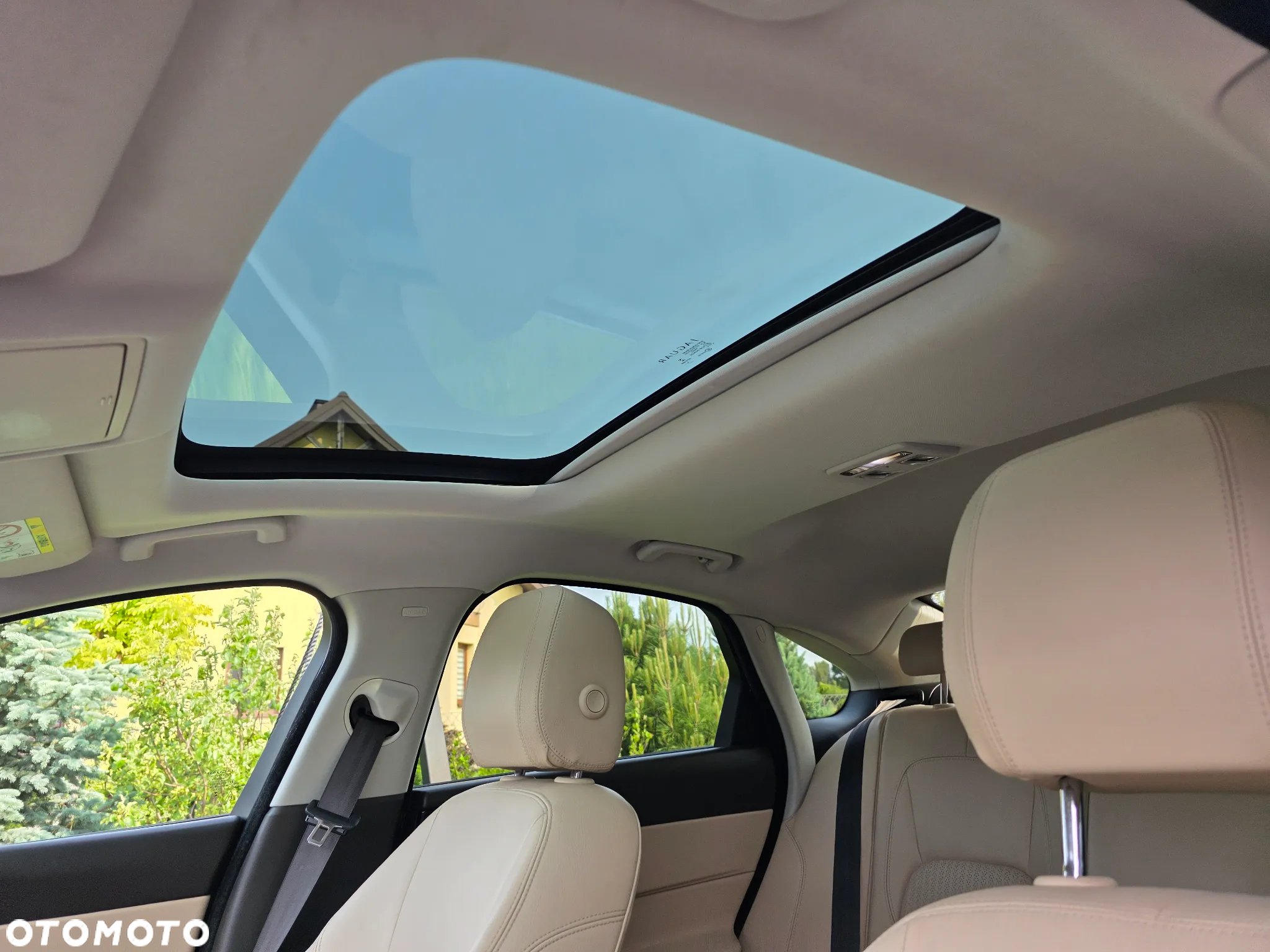 Jaguar XF - 25