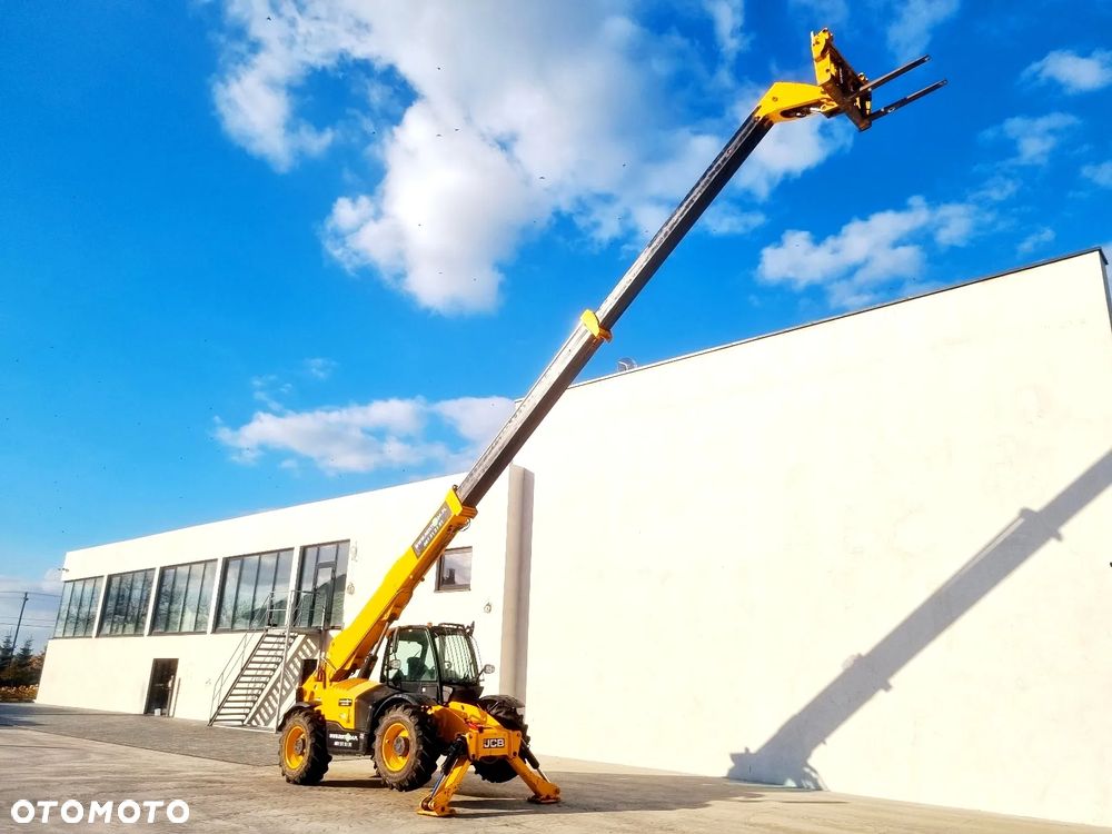 JCB 540-140 jak Manitou MT 1440 R287 - 4