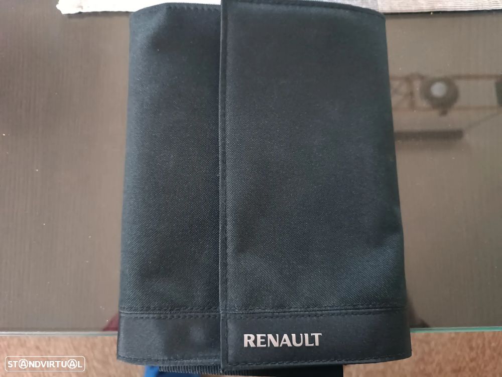 Renault Clio 0.9 TCe Limited - 12