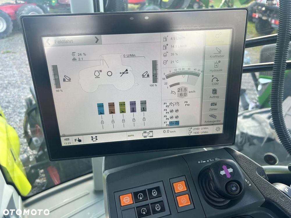 Claas AXION 830 CMATIC - 12