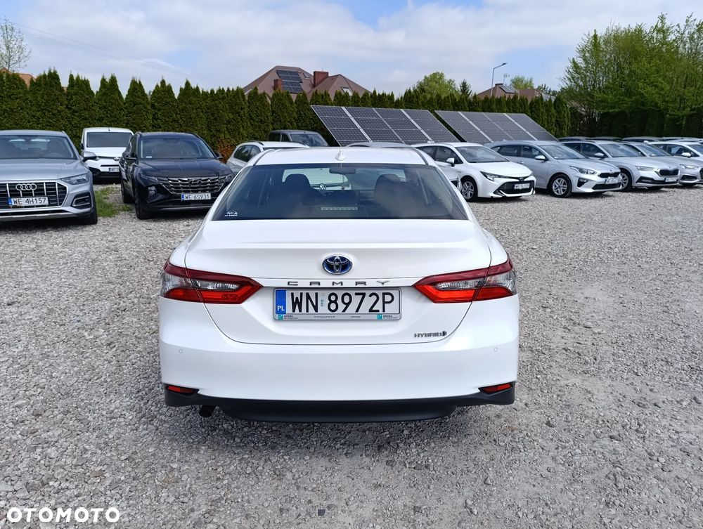 Toyota Camry 2.5 Hybrid Comfort CVT - 10