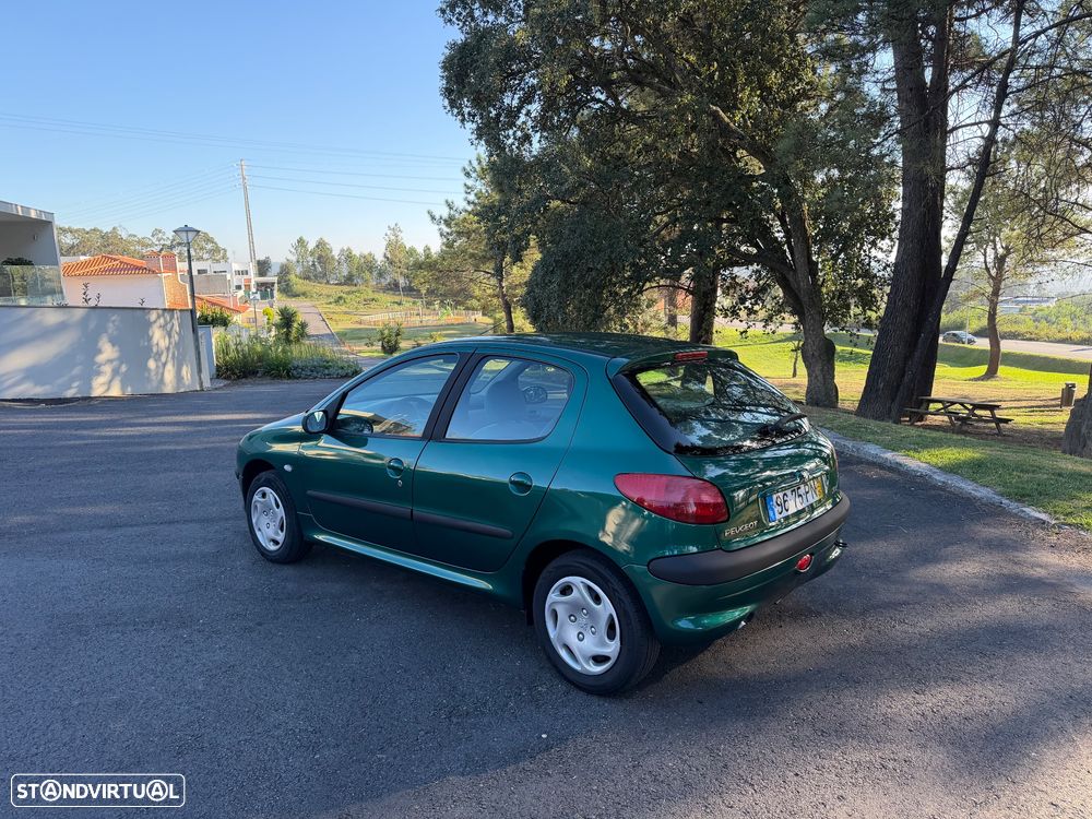 Peugeot 206 1.1 XR Présence - 6