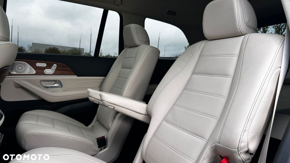 Mercedes-Benz GLS 450 d mHEV 4-Matic AMG Line - 29