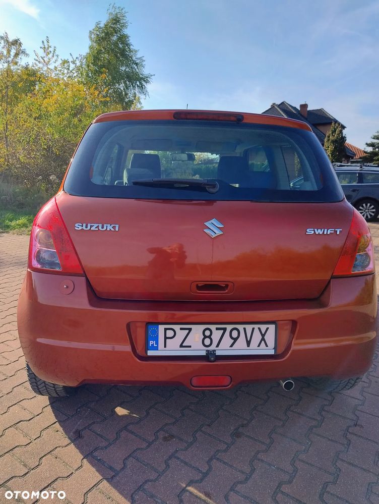 Suzuki Swift 1.3 Classic - 3