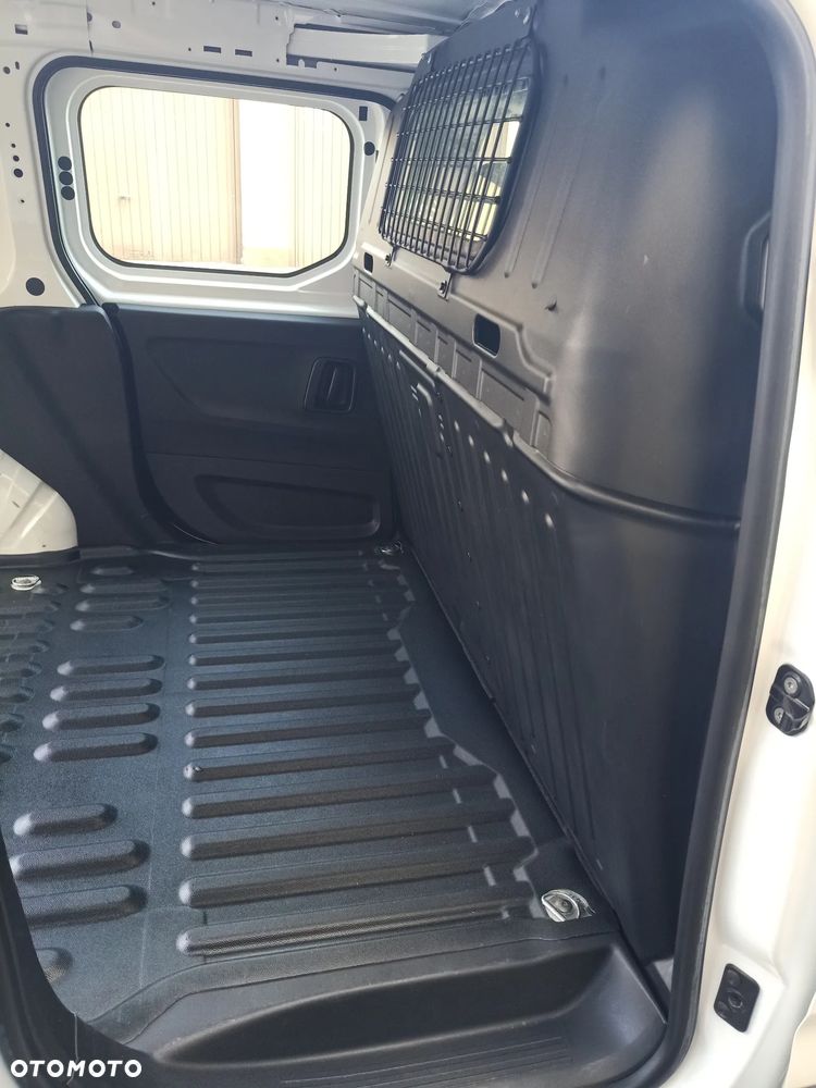 Citroën Berlingo - 12