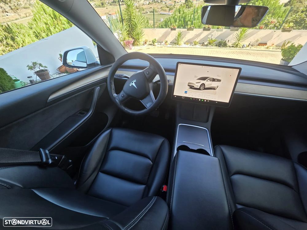 Tesla Model Y Long Range Tração Integral - 8