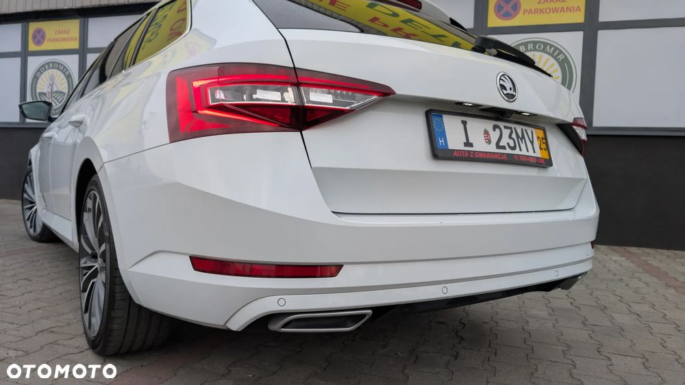Skoda Superb 2.0 TDI DSG L&K - 26