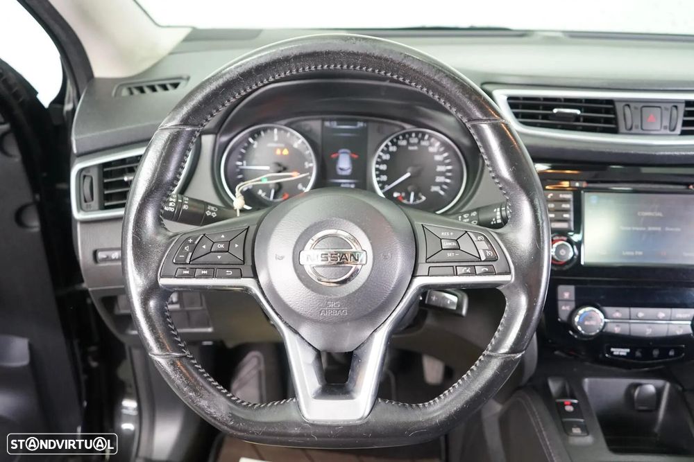 Nissan Qashqai 1.5 dCi N-Connecta Business - 18