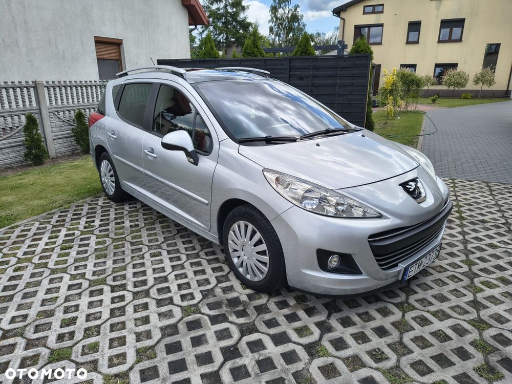 Peugeot 207 - 4