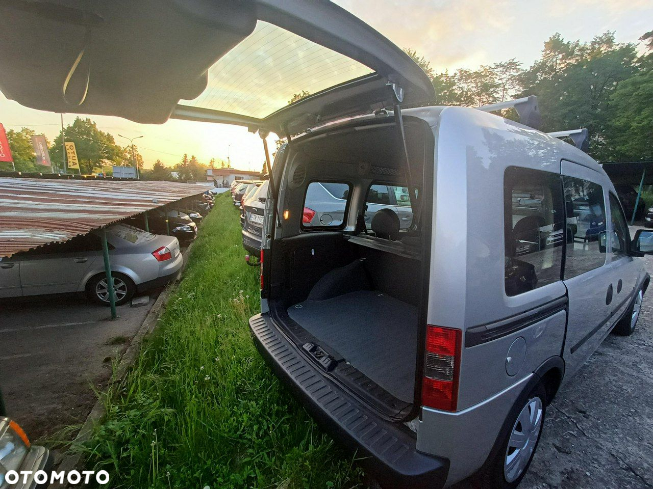Opel Combo - 16