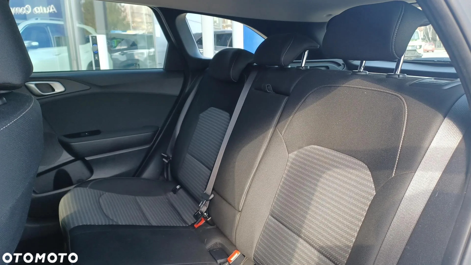 Kia Ceed 1.5 T-GDI M - 15