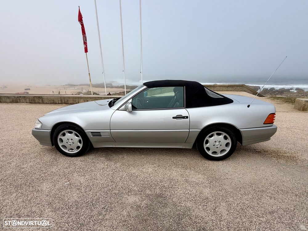 Mercedes-Benz SL 320 Standard - 9