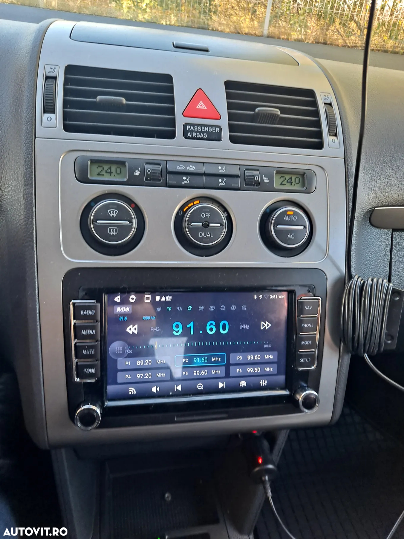 Volkswagen Touran - 15