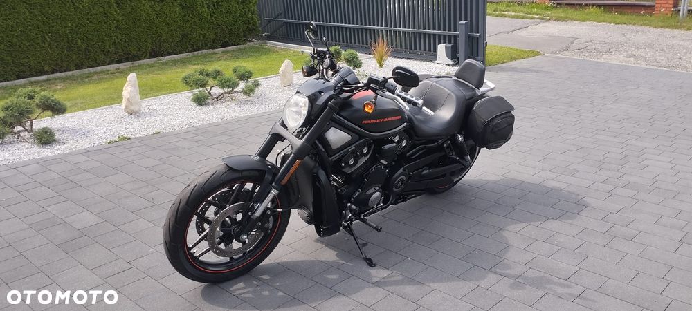 Harley-Davidson V-Rod Night Rod - 3