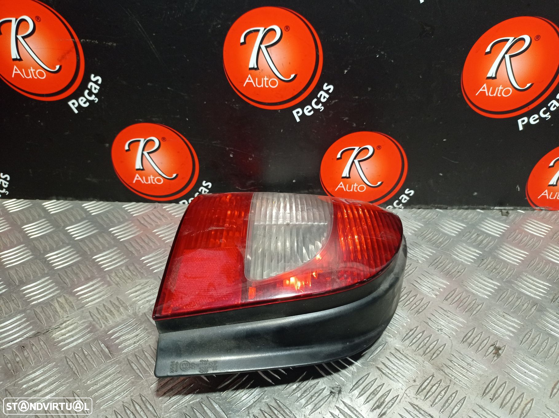 Farolim Stop Esq Renault Megane Scenic (Ja0/1_) - 2