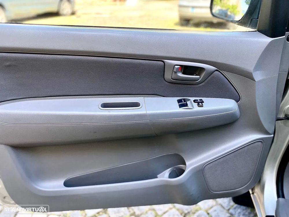 Toyota Hilux 2.5 D-4D 2WD CE - 15