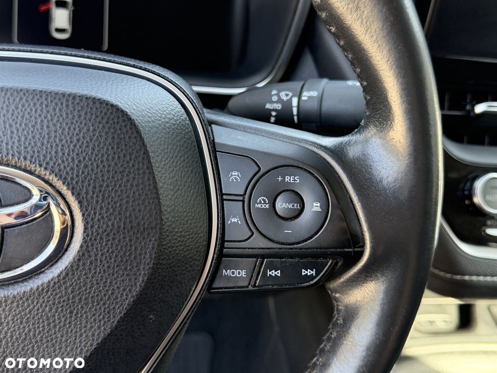 Toyota Corolla 1.8 Hybrid Comfort - 20