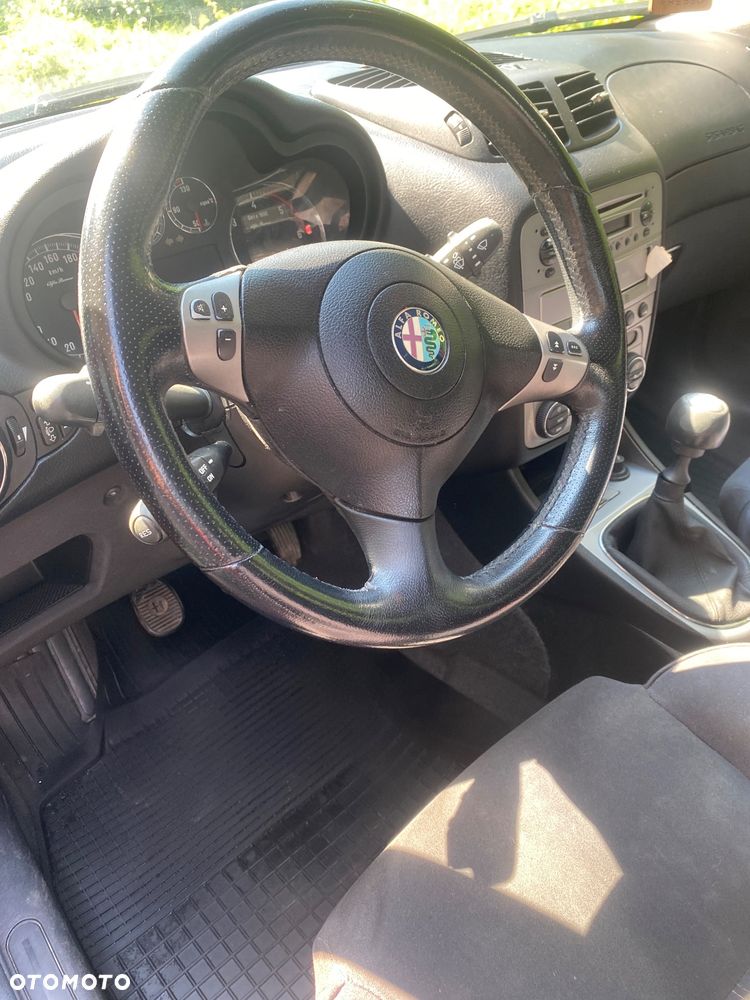 Alfa Romeo 147 1.9 JTDM 8V - 2