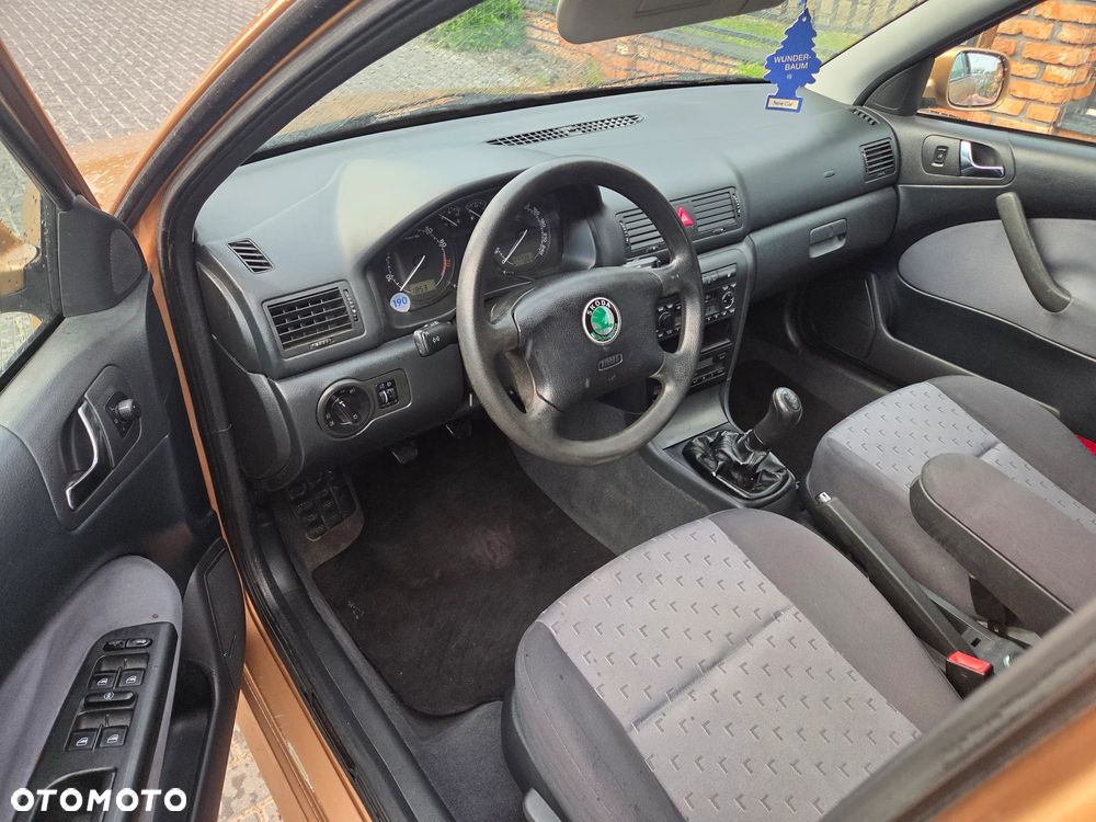 Skoda Octavia - 11