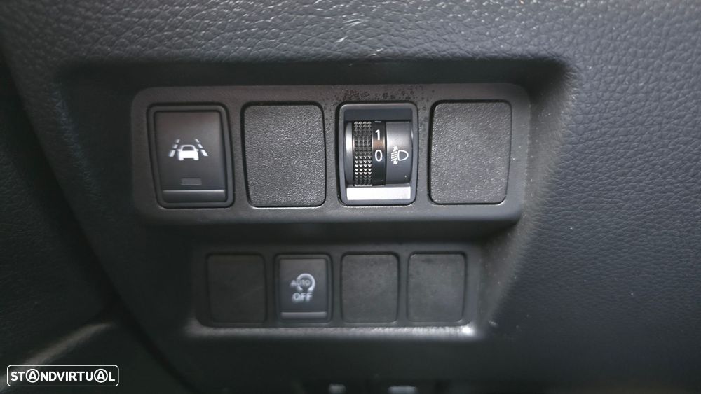 Nissan Qashqai 1.6 dCi Tekna - 12