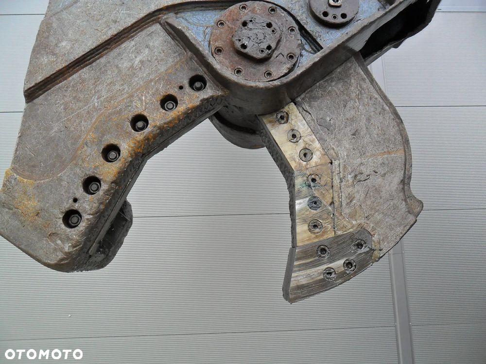 Fuchs MHL 340  C   FQC - 4