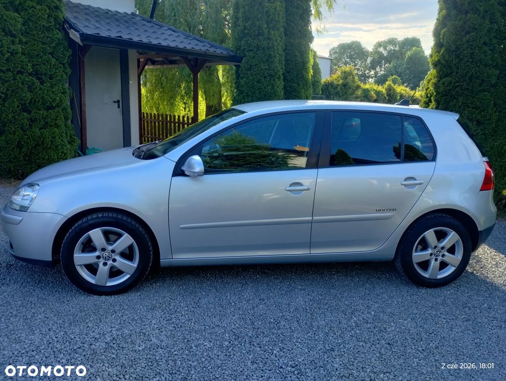 Volkswagen Golf 1.6 United - 9