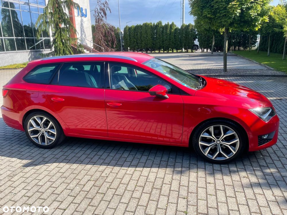 Seat Leon 2.0 TDI DPF DSG FR - 11