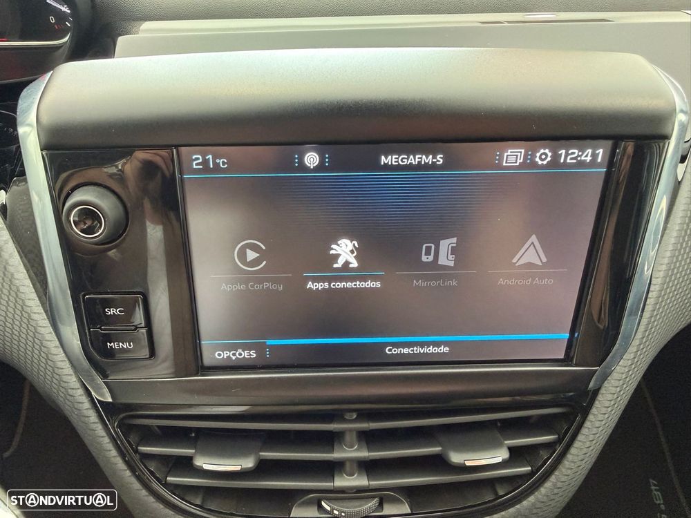 Peugeot 2008 1.2 PureTech Allure Pack EAT8 - 14