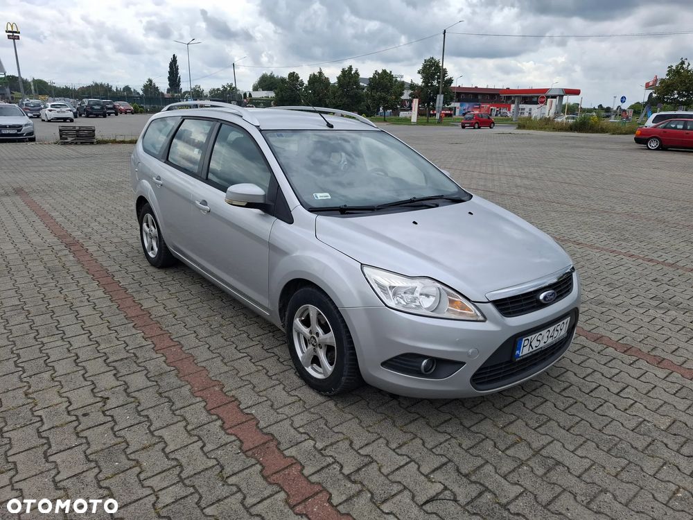 Ford Focus 1.6 Comfort - 23