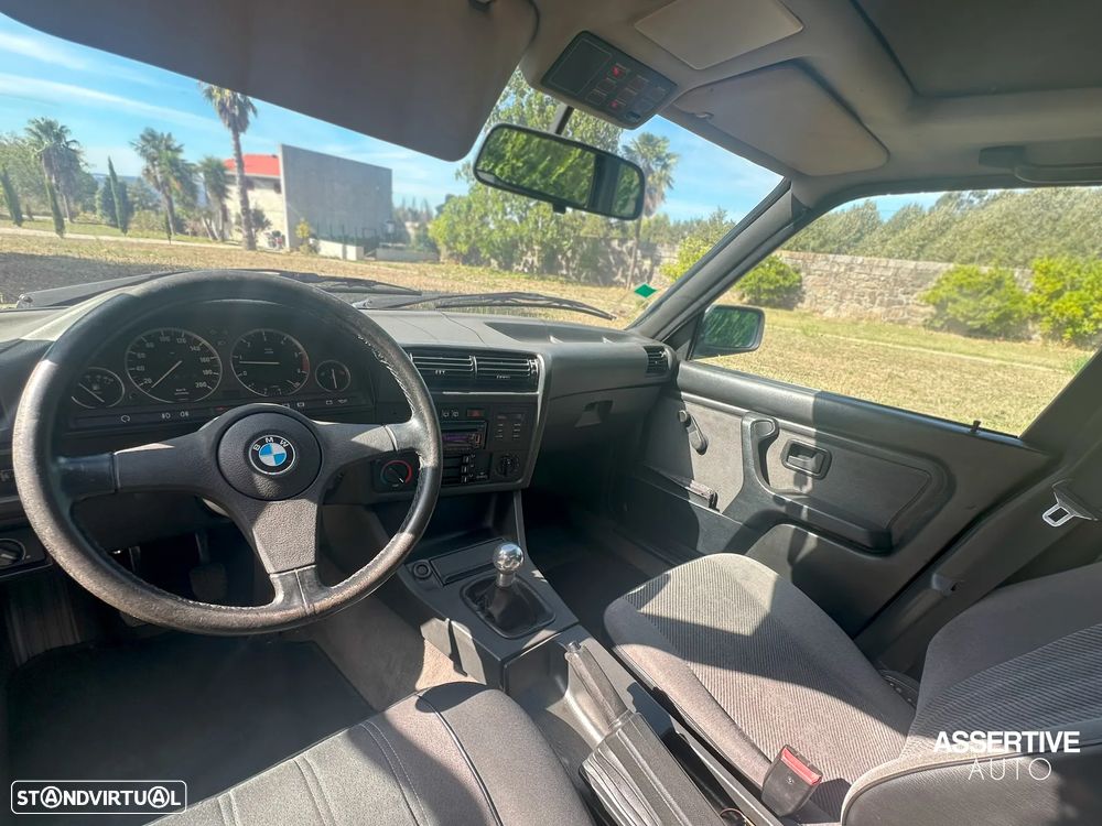 BMW 324 td Touring - 9