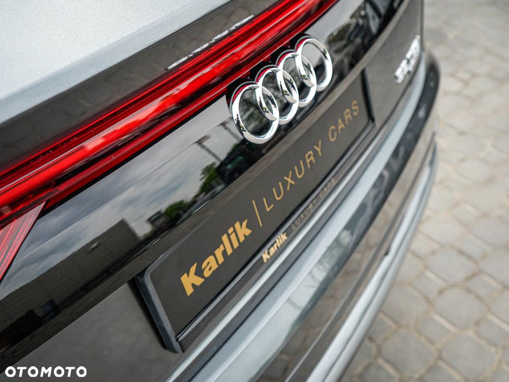 Audi Q8 - 9