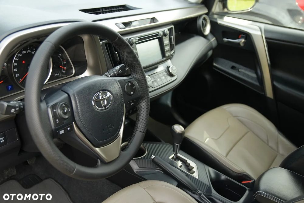 Toyota RAV4 2.0 4x4 Start&Stop CVT Executive - 28