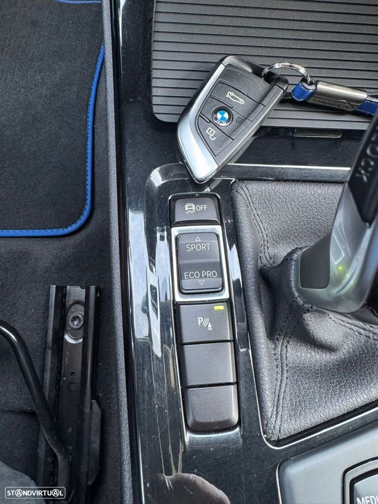 BMW X2 16 d sDrive Auto X Pack M - 24