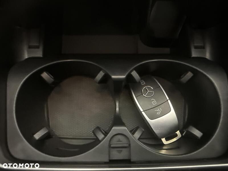 Mercedes-Benz GLC - 19