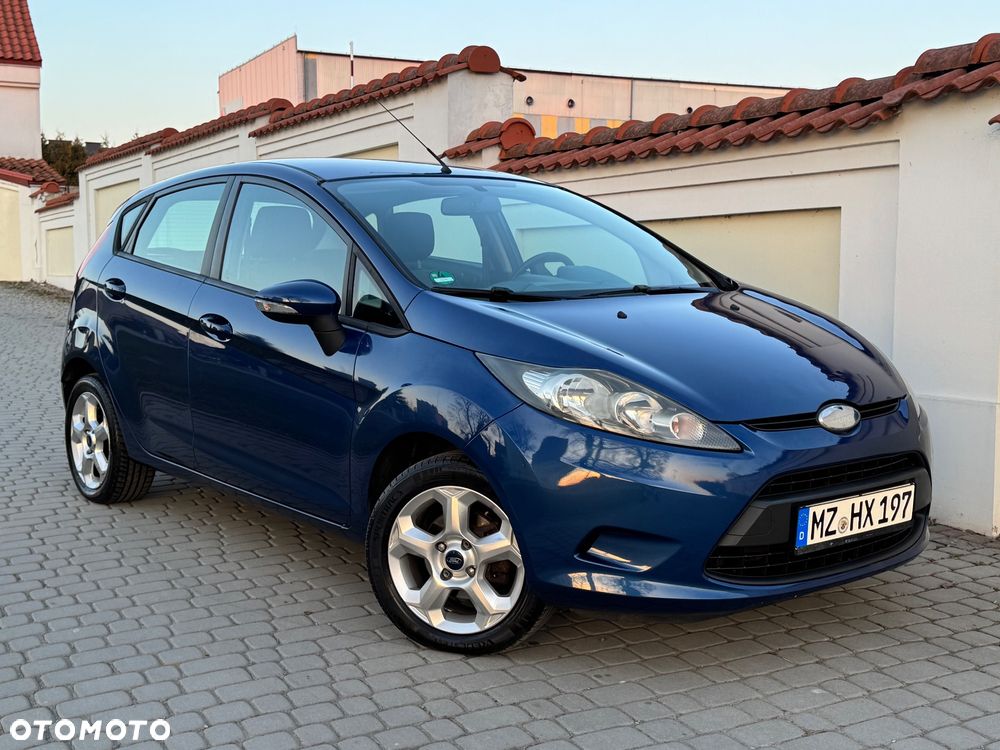 Ford Fiesta - 2