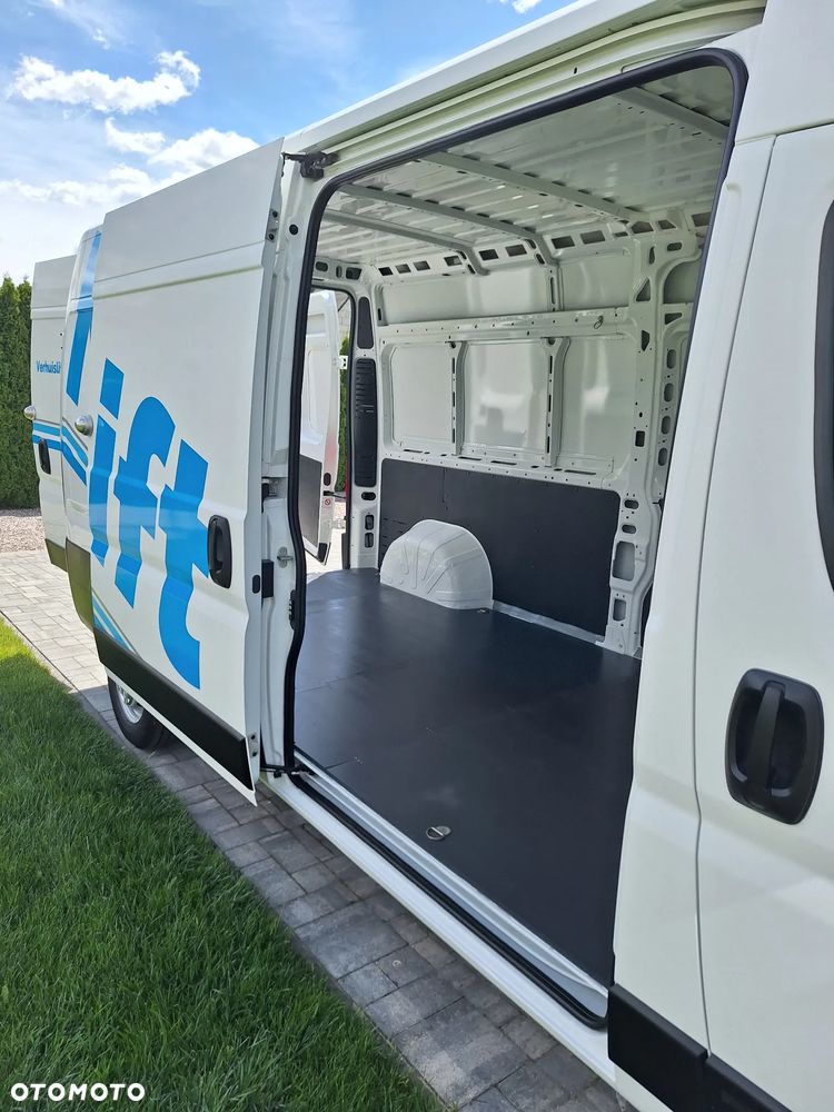 Peugeot BOXER - 12