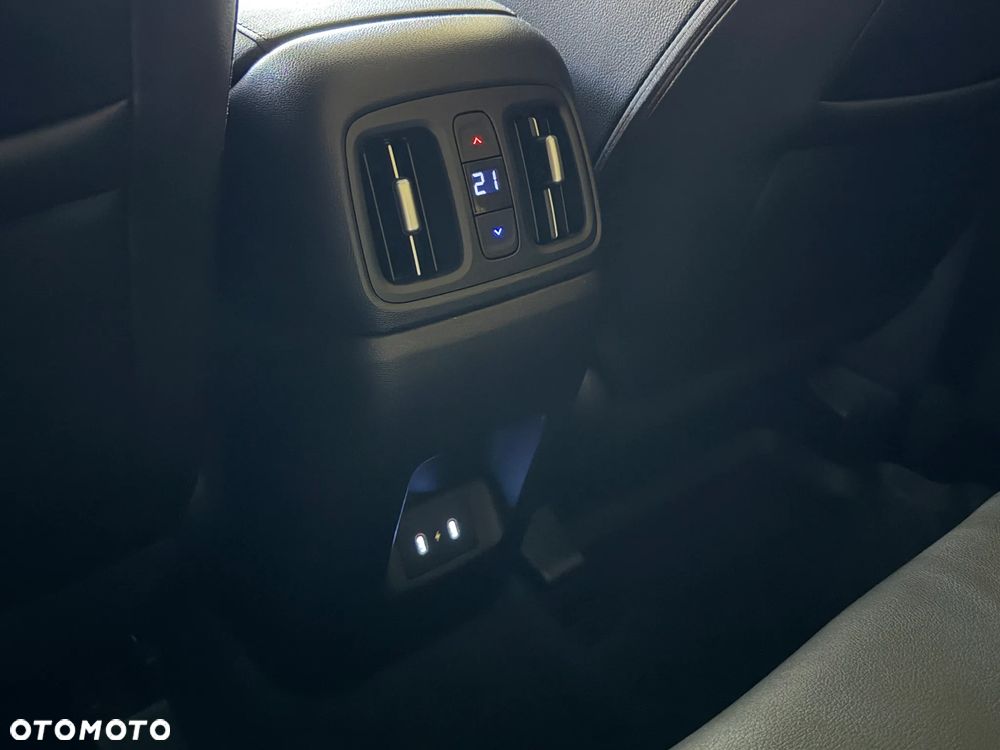 Hyundai Tucson 1.6 T-GDi HEV Executive 4WD - 19