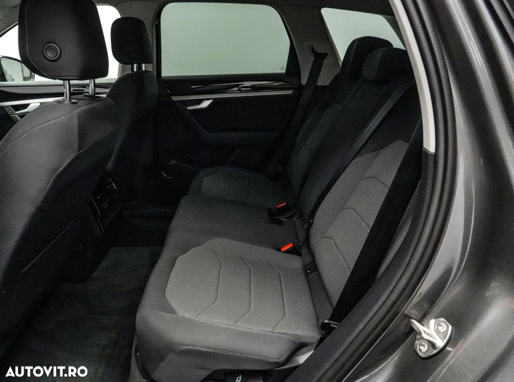 Volkswagen Touareg 3.0 V6 TDI 4Motion DPF Automatik Elegance - 16