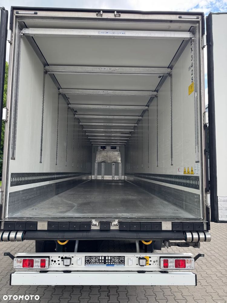 Krone Chłodnia ,Doppelstock , Carrier Vector 1550, 180.000km!! - 12