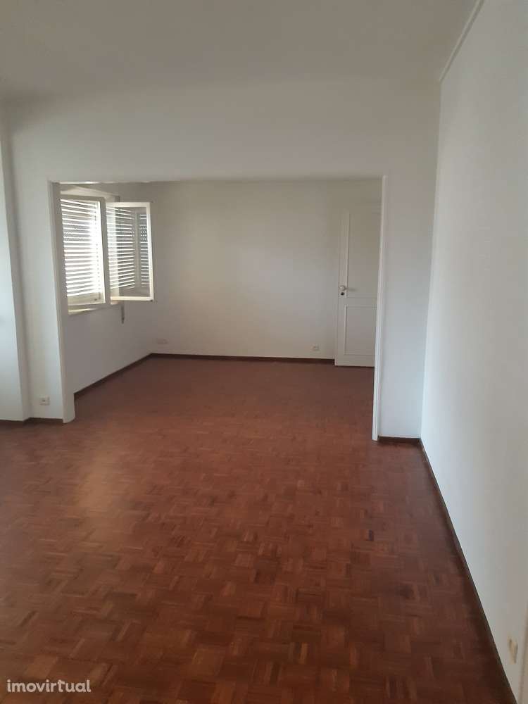 Apartamento no Bairro Augusto de Castro - Grande imagem: 2/16