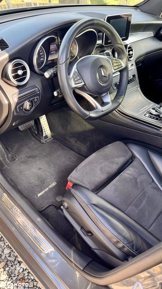 Mercedes-Benz GLC 250 4-Matic - 4
