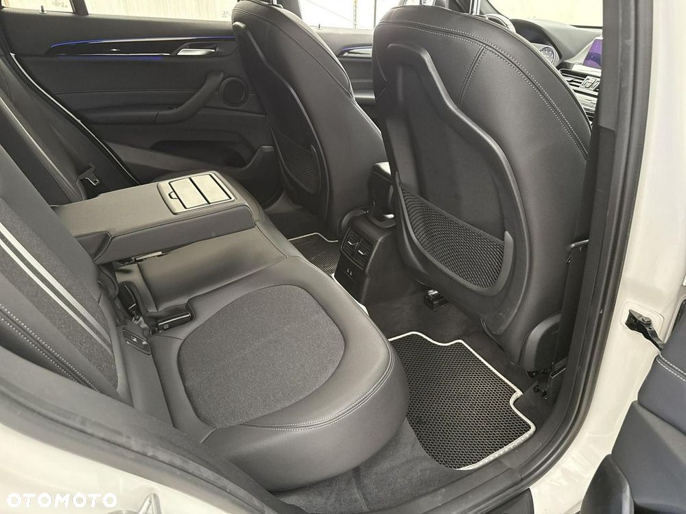 BMW X1 - 27