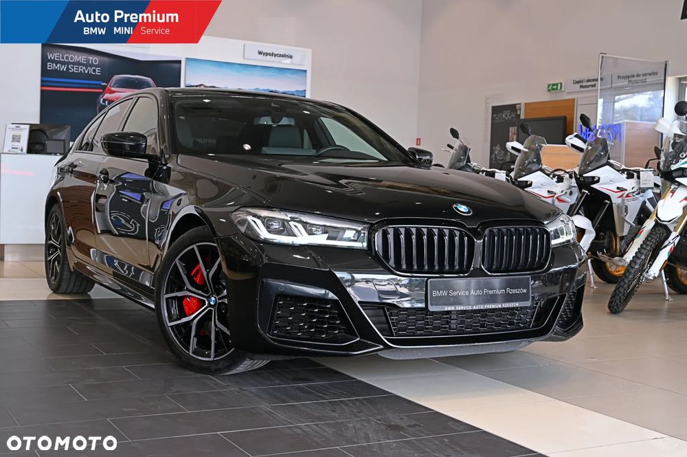 BMW Seria 5 540i xDrive mHEV - 2