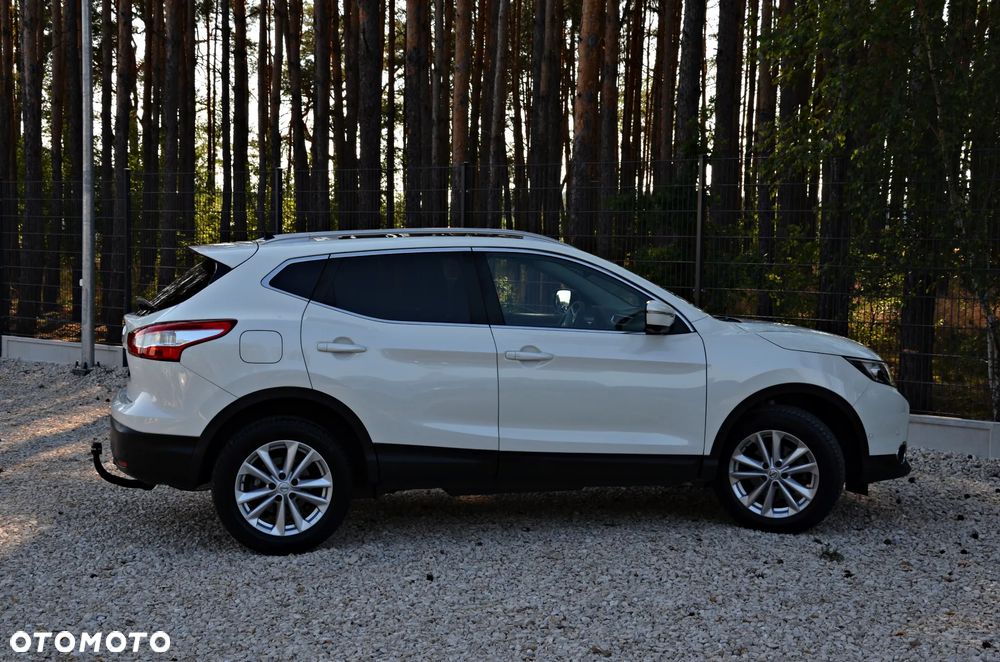 Nissan Qashqai 1.6 DCi 4x4 Tekna - 27