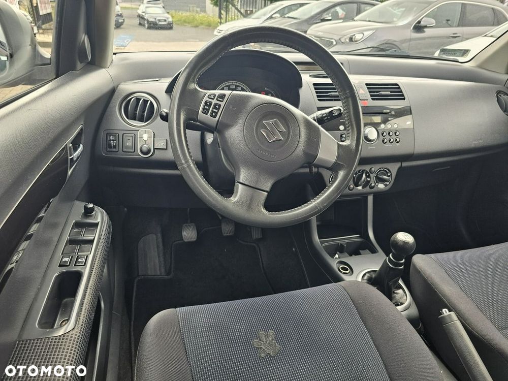 Suzuki Swift - 28