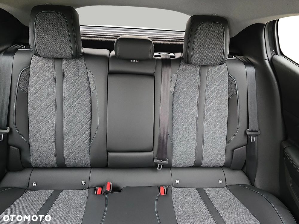 Peugeot 408 1.2 PureTech Allure Pack S&S EAT8 - 14